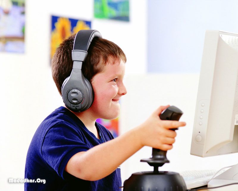 بررسی رابطه استفاده از بازی های رایانه ایی با مشکلات رفتاری کودکان