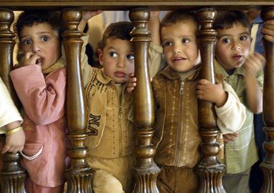 شیوه های نگهداری از کودکان بی سرپرست در ایران - بخش دوم